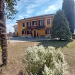 Casa Dell'agrifoglio Pensión